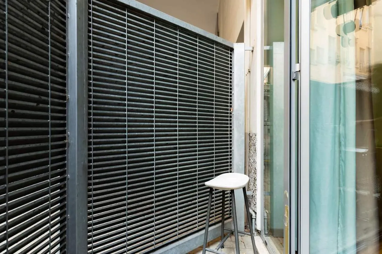 Central Studio Apartment - 24H Self Checkin Milano Italien