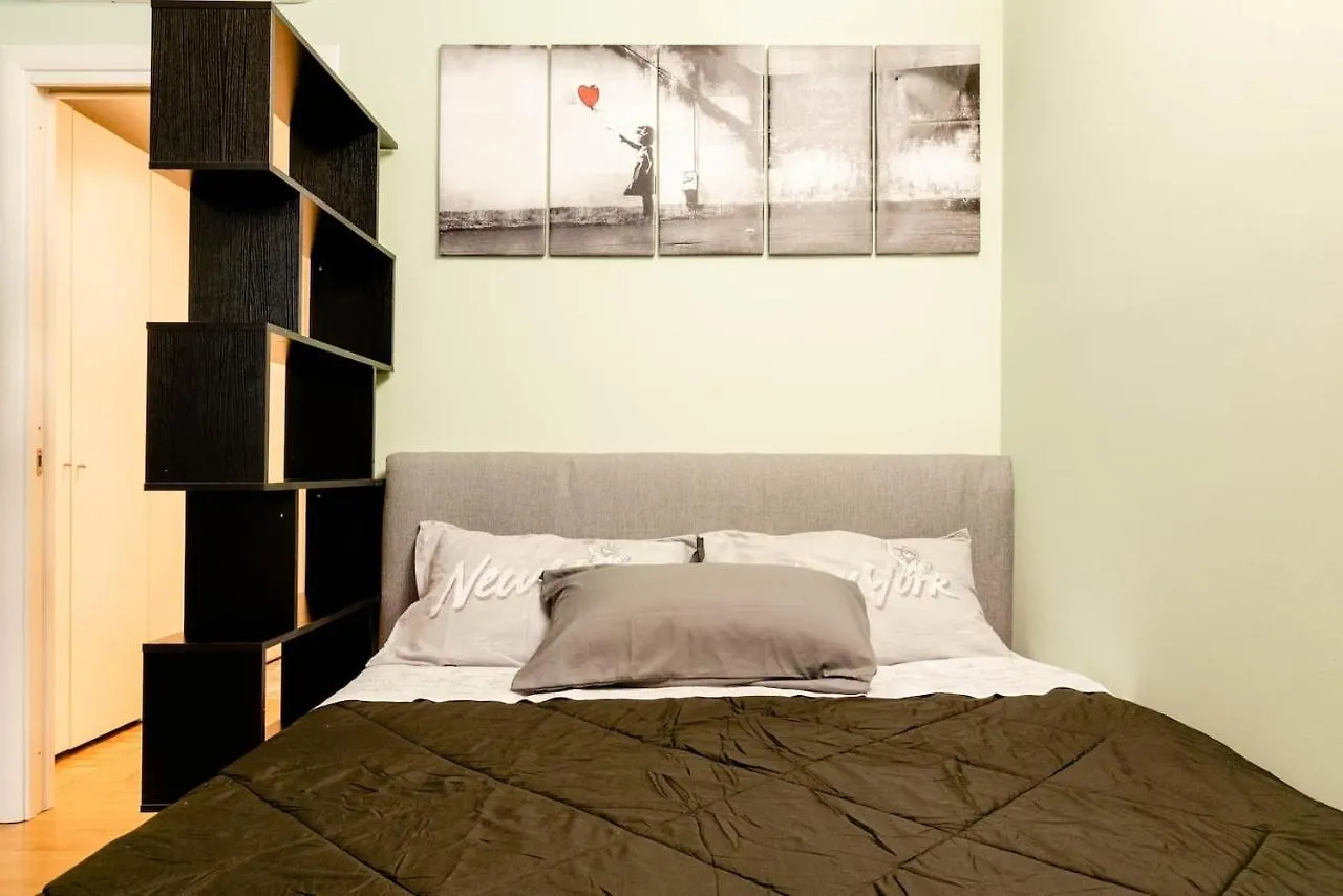 Central Studio Apartment - 24H Self Checkin Милан